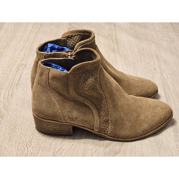 Gianni Bini Leather Booties Tan Size 7 M Womens - Picture 2 of 8